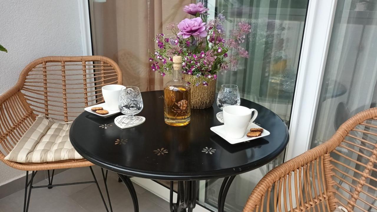 Leona Apartment-Perfect For Four Σπλιτ Εξωτερικό φωτογραφία