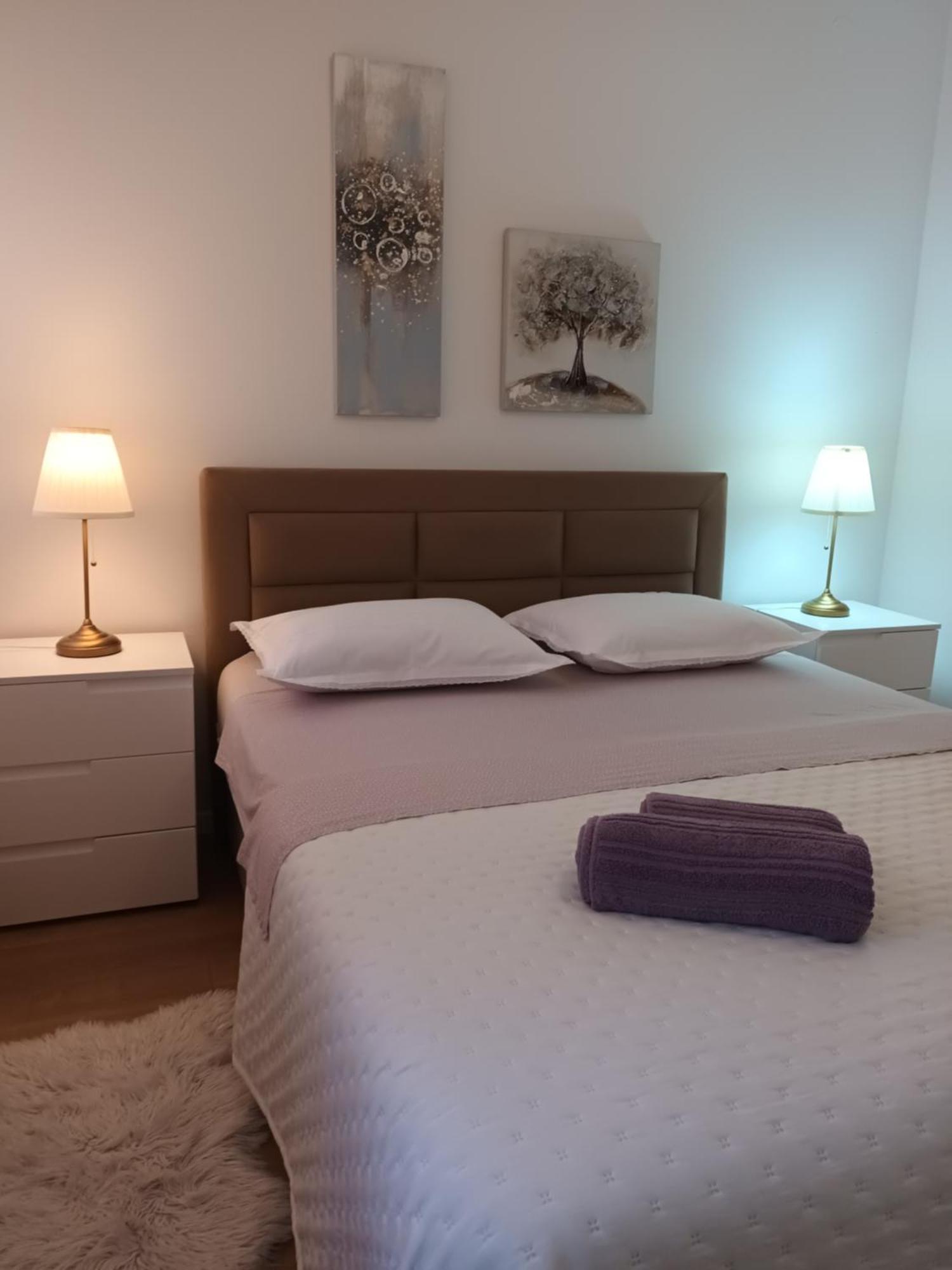 Leona Apartment-Perfect For Four Σπλιτ Εξωτερικό φωτογραφία